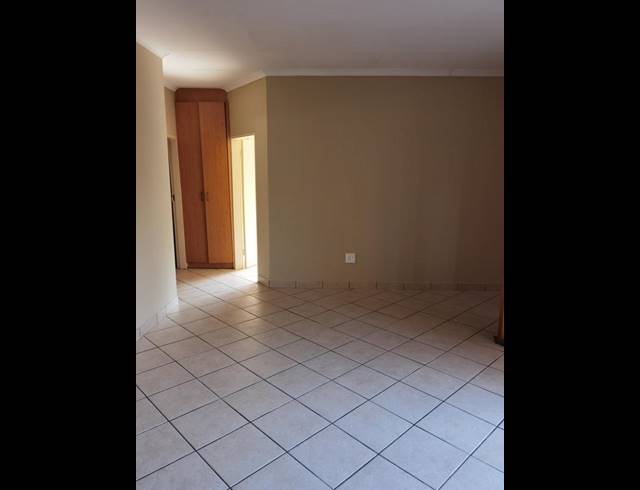 3 BEDROOM TOWNHOUSE FOR SALE IN MOKOPANE CENTRAL